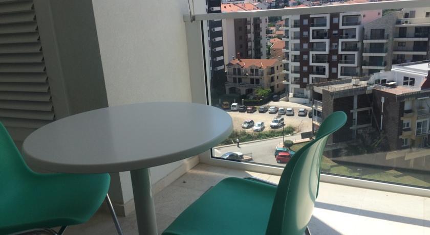 Apartment Tc Lux Vlsb 부드바 객실 사진