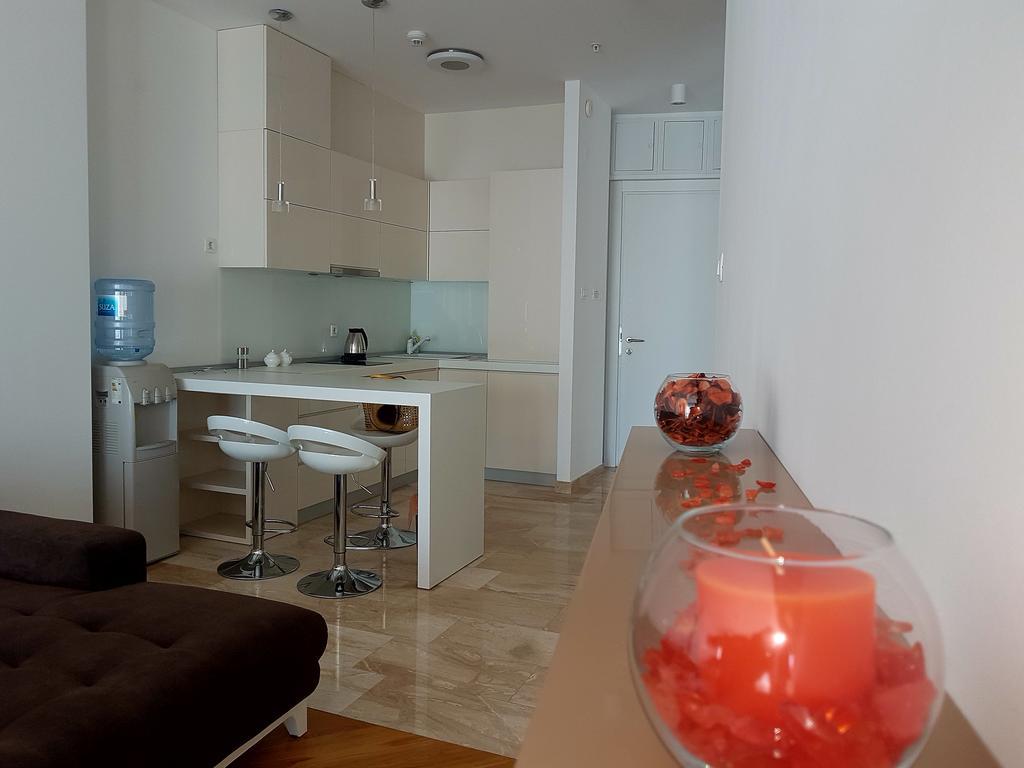 Apartment Tc Lux Vlsb 부드바 외부 사진